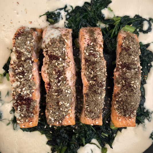 Za'atar-Lachs mit Tahini-Dressing