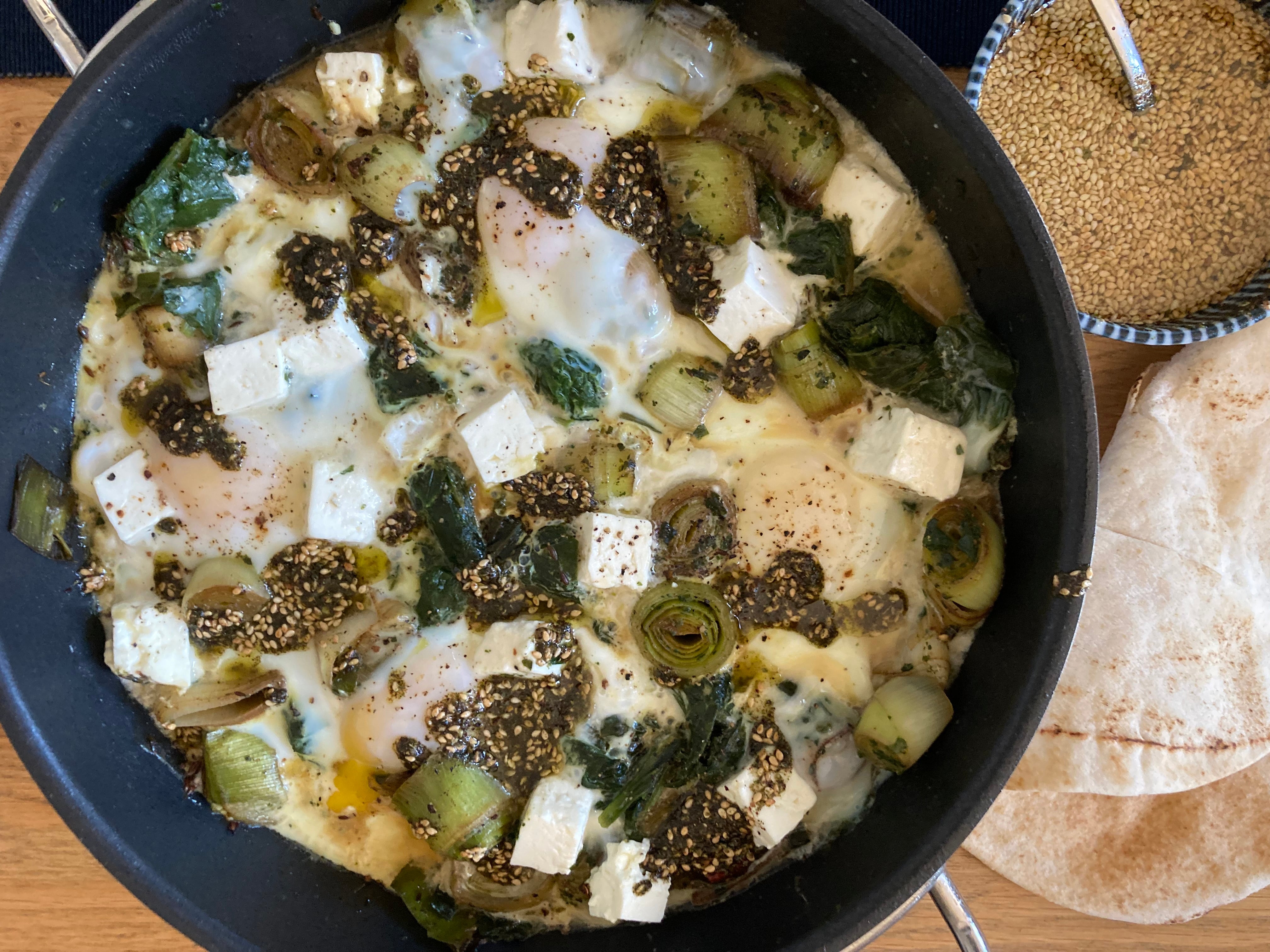 Grünes Shakshuka mit Zaatar (nach Ottolenghi) – mariaszaatar Grünes Shakshuka mit Zaatar (nach Ottolenghi) – mariaszaatar