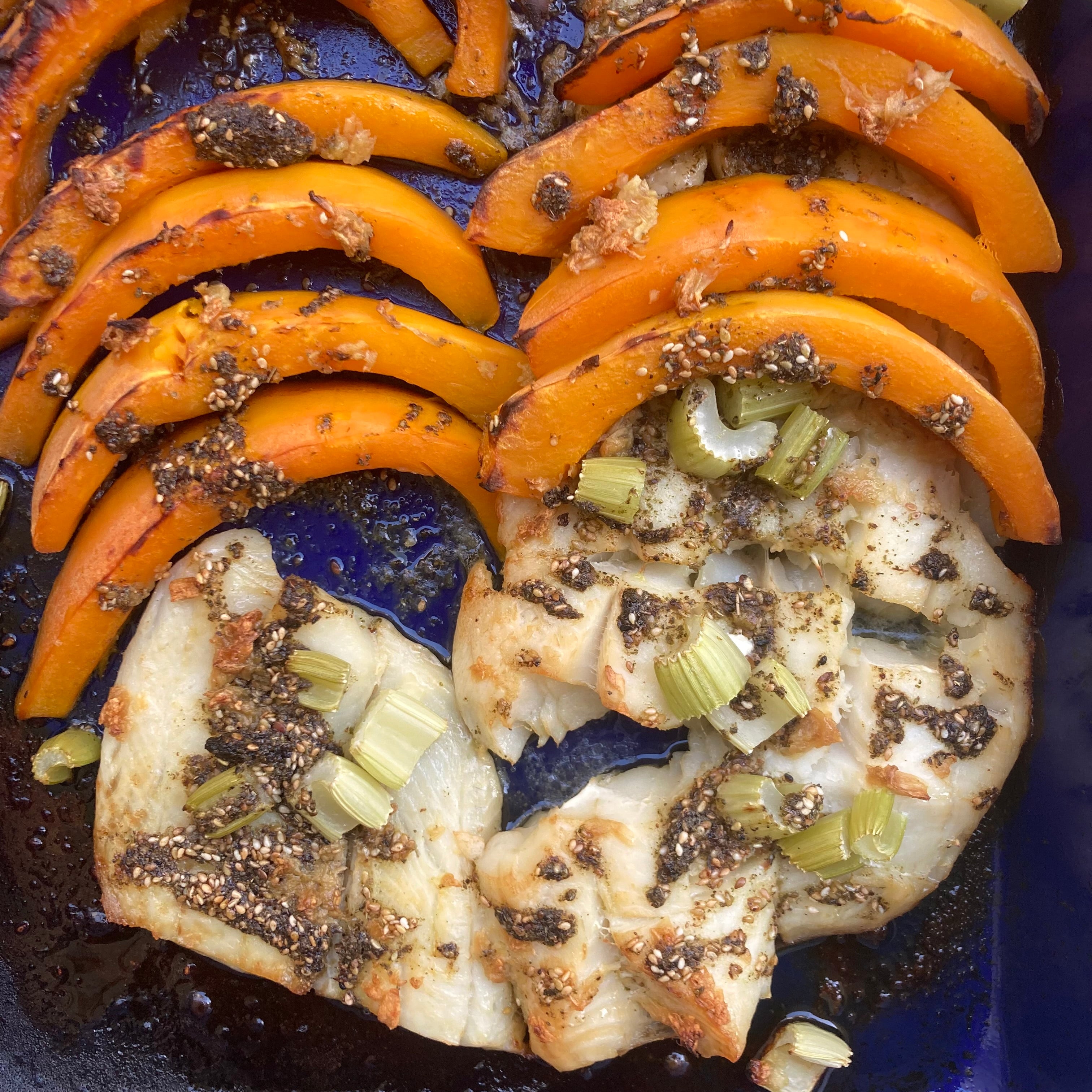 Heilbuttfilet, Zaatar-Sauce – mariaszaatar Heilbuttfilet, Zaatar-Sauce – mariaszaatar