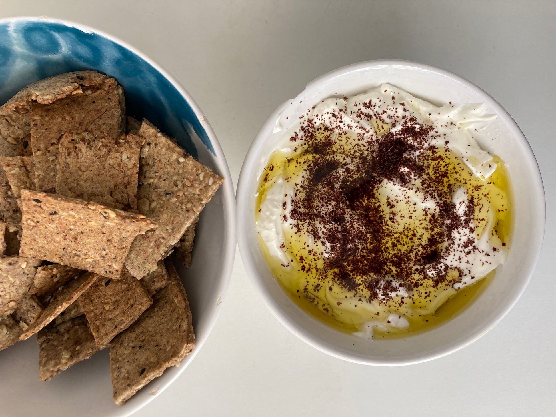 Sumach Sumac labne Dip Crackers